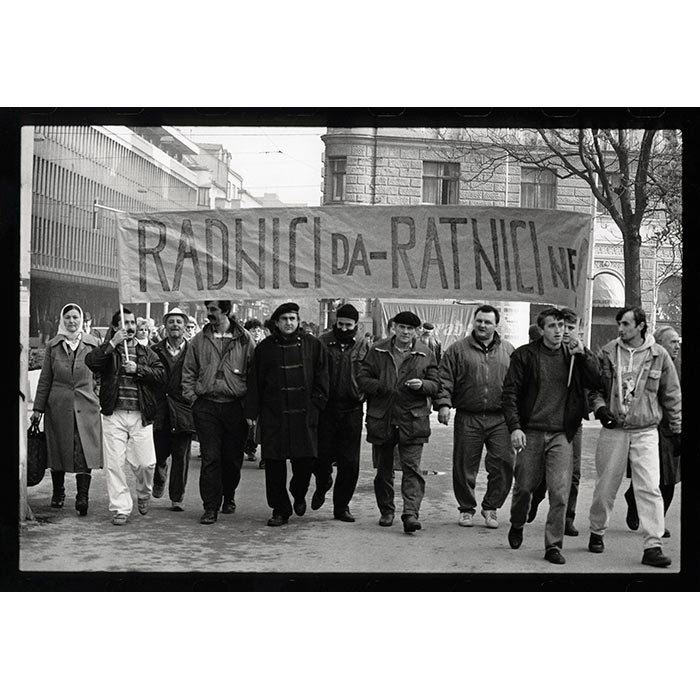 Image of the article »“Protest for Production”: Fighting the Ethnic Authoritarian Model of Governance in Postwar Bosnia and Herzegovina«