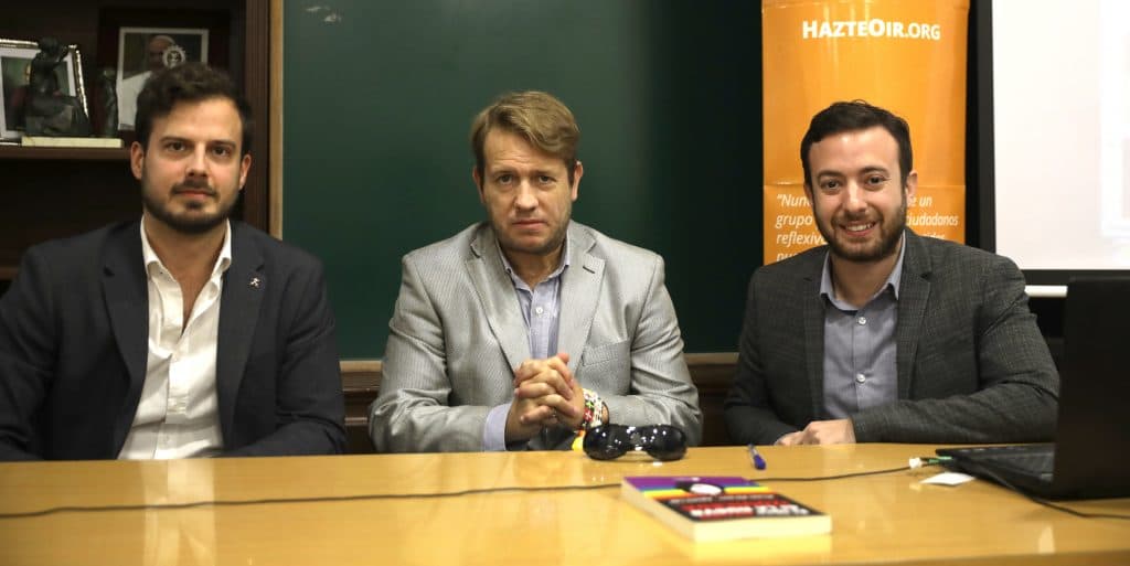 Javier Villamor, Nicolás Márquez & Agustín Laje at a conference organized by the far-right, ultra-catholic Spanish group "HazteOir". Picture by https://www.flickr.com/photos/hazteoir/
