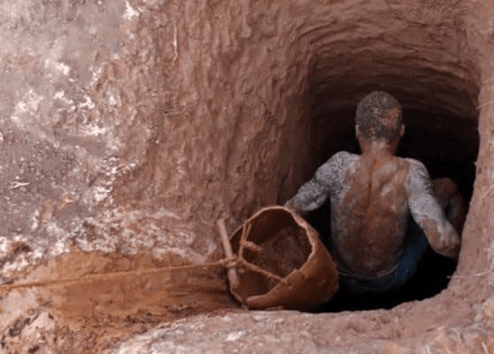 Authoritarianism, State Violence, and Vigilantism: Security Challenges Posed by Illegal Miners in South Africa